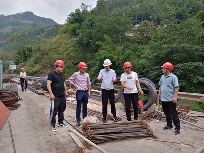 403队护航马边在建项目 安全检查与政企协同双轮驱动